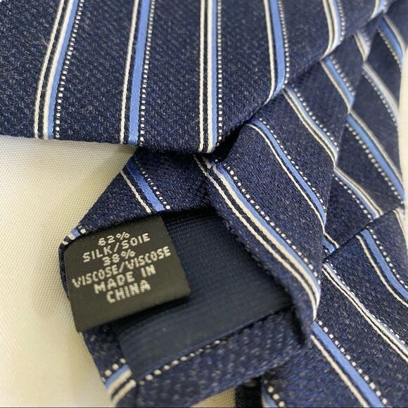 Michael Kors Blue And Gray Striped Neck Tie - Picture 2 of 4